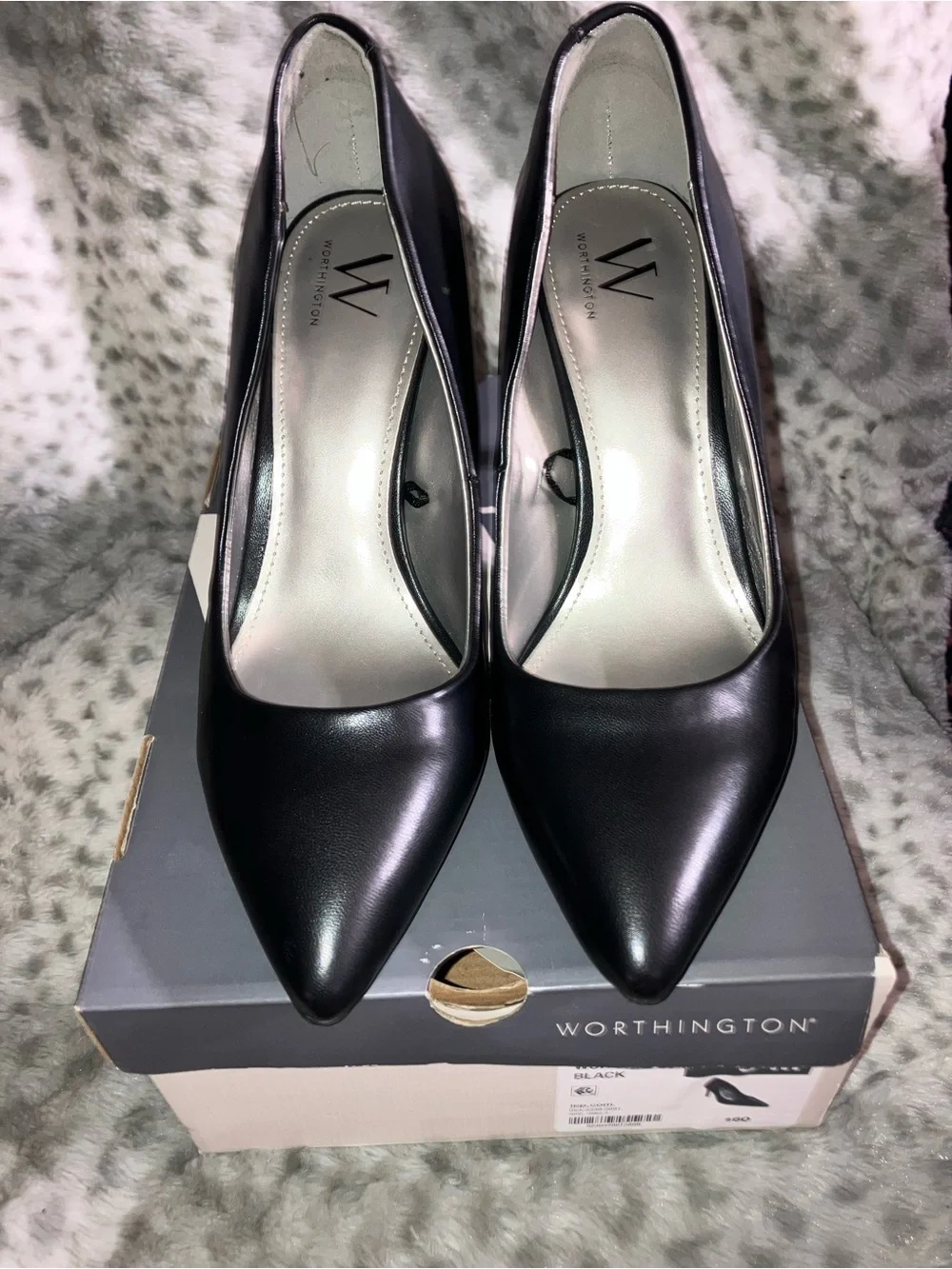 Worthington Black Pointed-Toe Leather Pumps